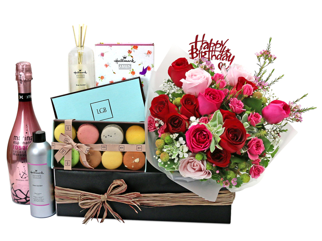 Birthday Present - Hallmark Fragrance Birthday Gift Set - L76605264 Photo