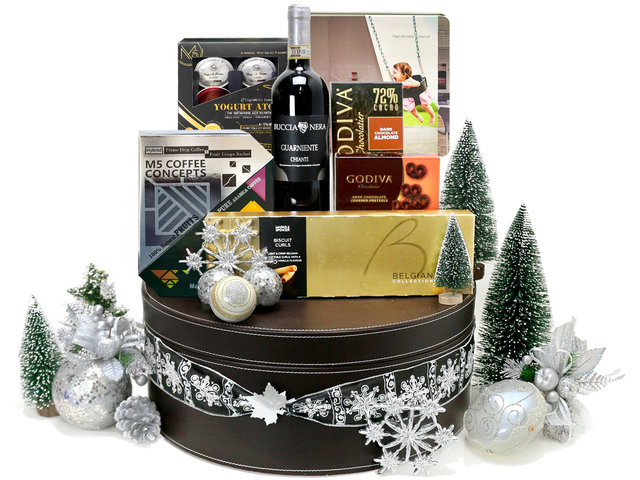 Christmas Gift Hamper - Christmas Fancy Chocolate Gift Hamper M4 - L76603386 Photo